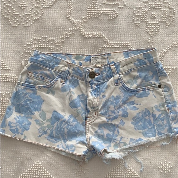 Floral Jean Shorts - Picture 1 of 2